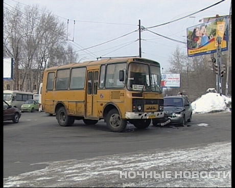 Пассажирский автобус, ехавший в сторону малой родины Мишарина, попал в ДТП. Все обстоятельства и последствия аварии 